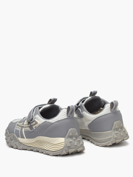 Кроссовки Shuzzi 0162000121