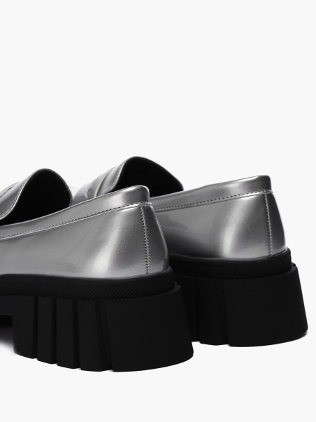 Лоферы Shuzzi 0562001621