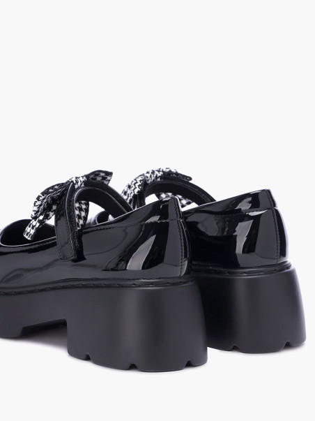 Мэри джейн Shuzzi 0562001646