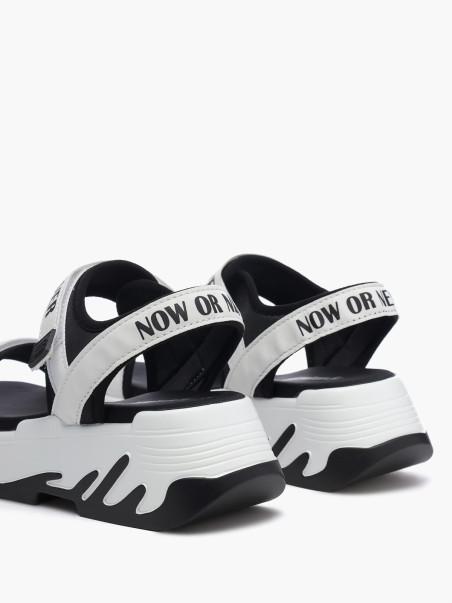 Босоножки Shuzzi 0585000011