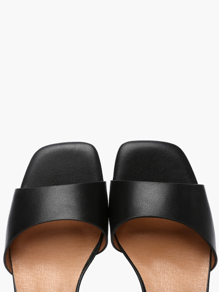 Босоножки O.LIVE naturalle 0586000474