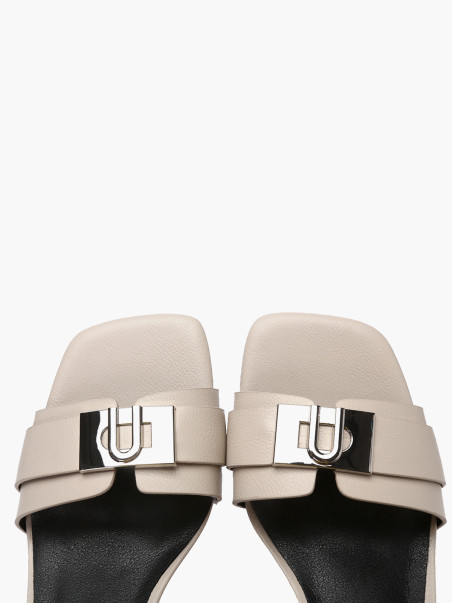 Босоножки O.LIVE naturalle 0586000486