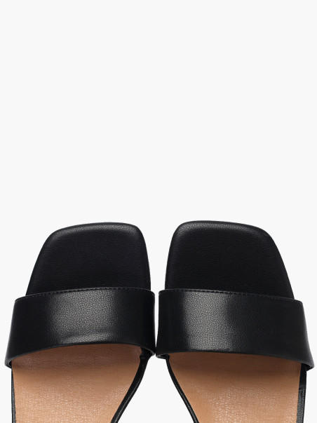 Босоножки O.LIVE naturalle 0586000506