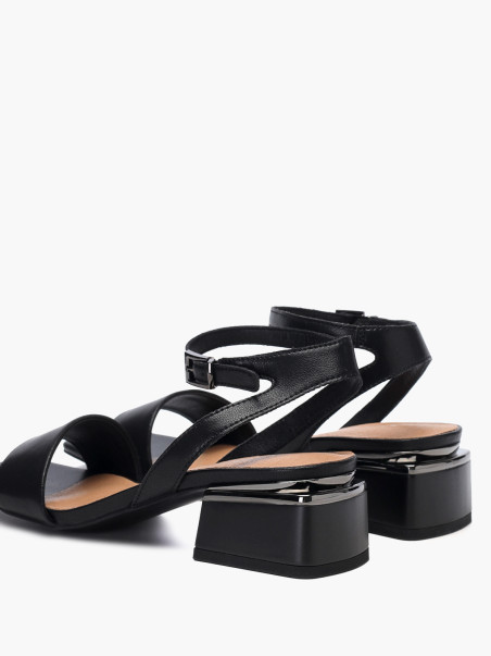 Босоножки O.LIVE naturalle 0586000506