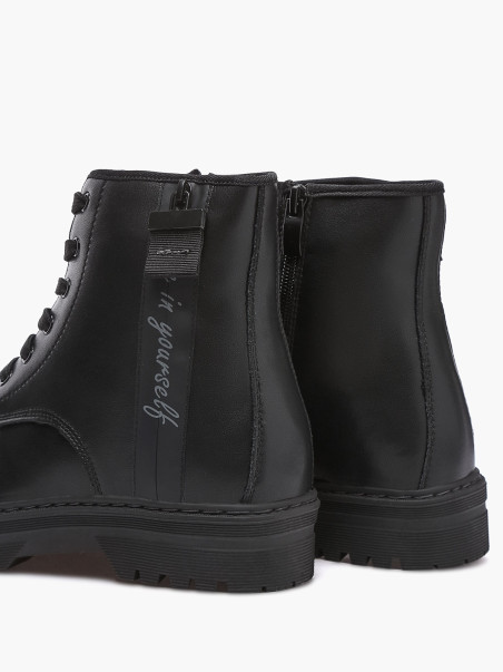 Ботинки Shuzzi 09062302