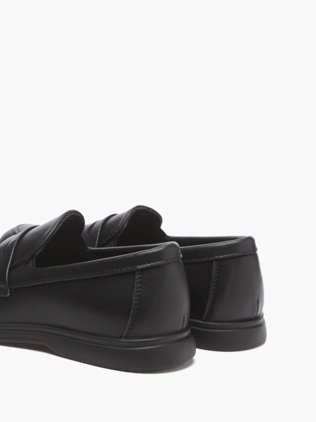 Лоферы Shuzzi 0972000101