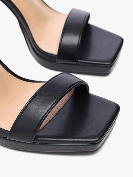 Босоножки DEEZEE 1067000088