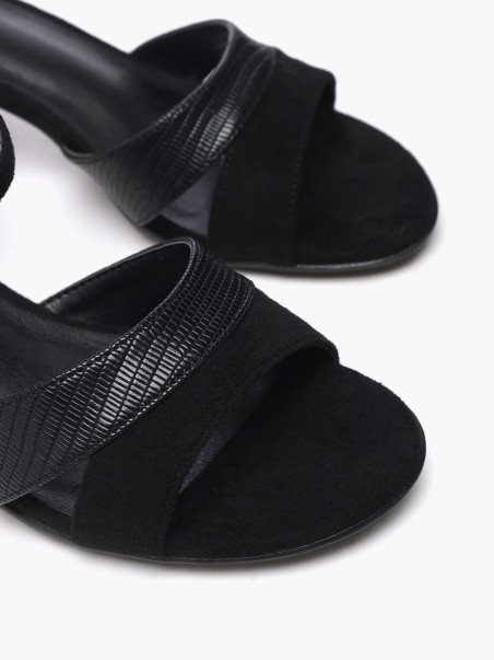 Босоножки Clara Barson 1067000109