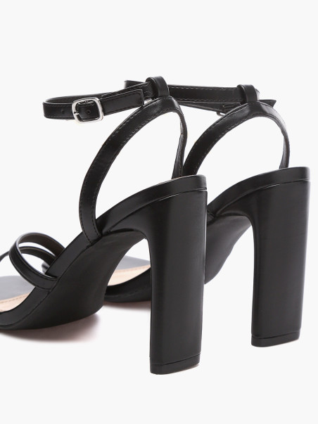 Босоножки DEEZEE 1067000171