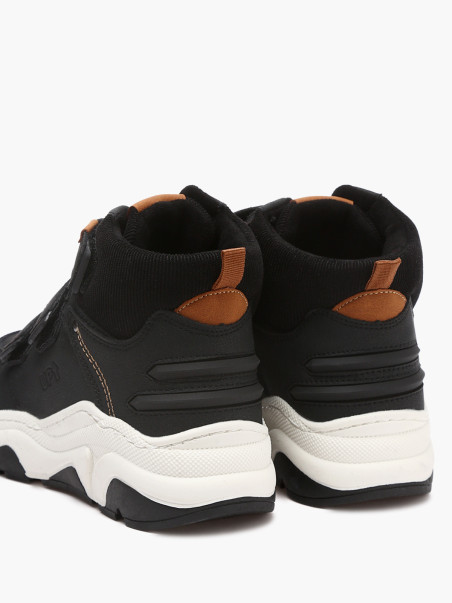 Ботинки Shuzzi 1083000060