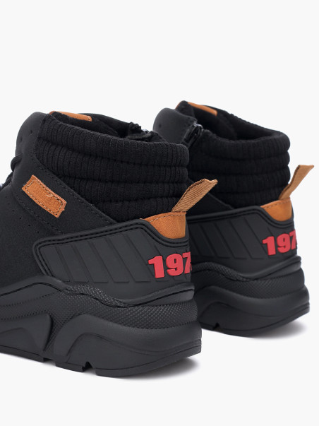 Ботинки Shuzzi 1083000170