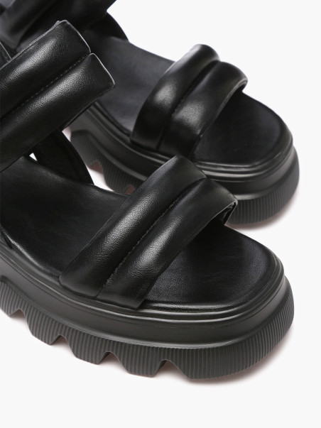 Босоножки Shuzzi 1126000010