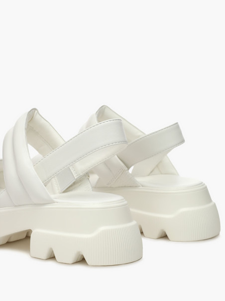 Босоножки Betsy 1126000044