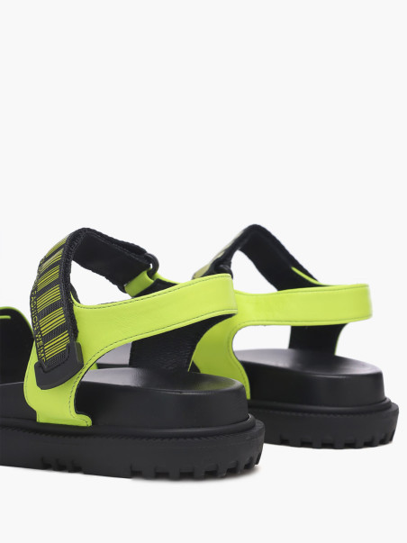 Босоножки Betsy 1126000119