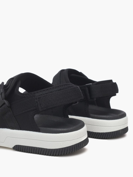 Босоножки Crosby 1126000129