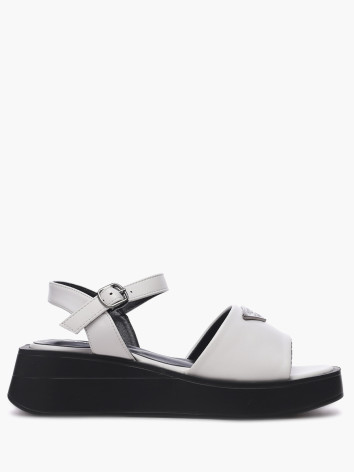 Босоножки Enjoin'