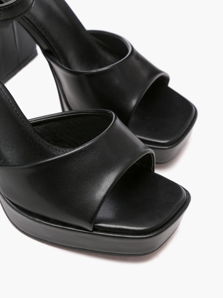 Босоножки Enjoin' 1351000068