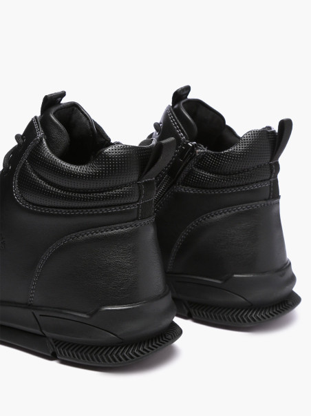 Ботинки Shuzzi 137881021