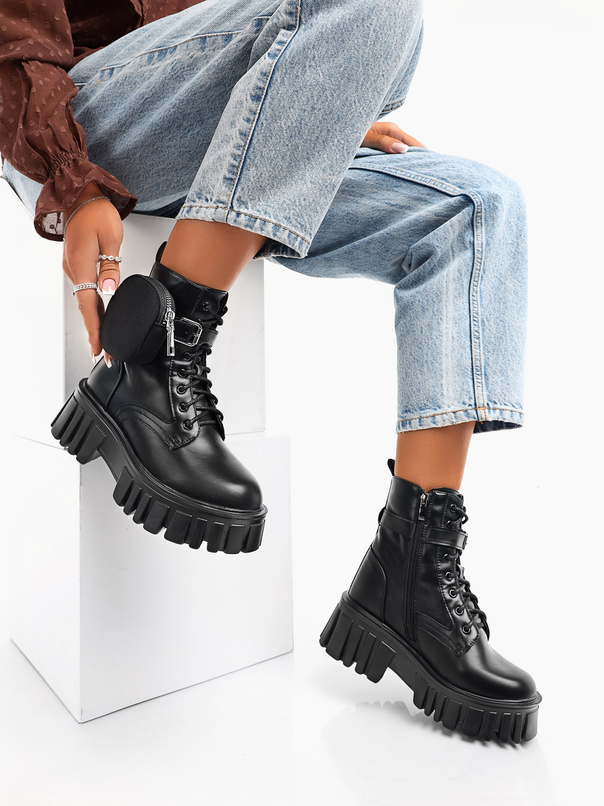 

Ботинки Enjoin' 1385662, Черный