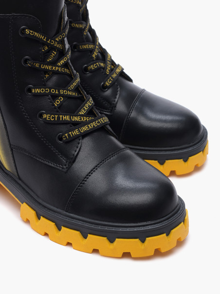 Ботинки Shuzzi 1403000196