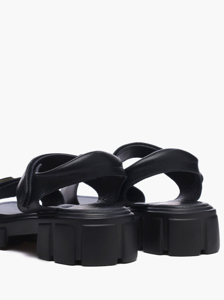 Босоножки Shuzzi 1403000657