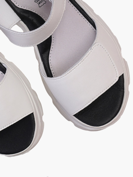 Босоножки Shuzzi 1403000659