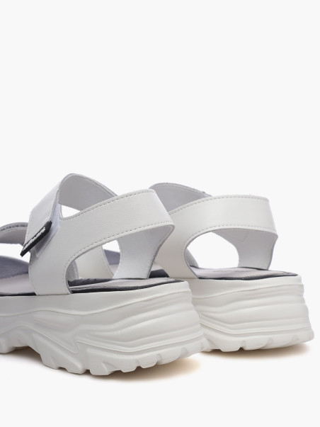 Босоножки Shuzzi 1403000659