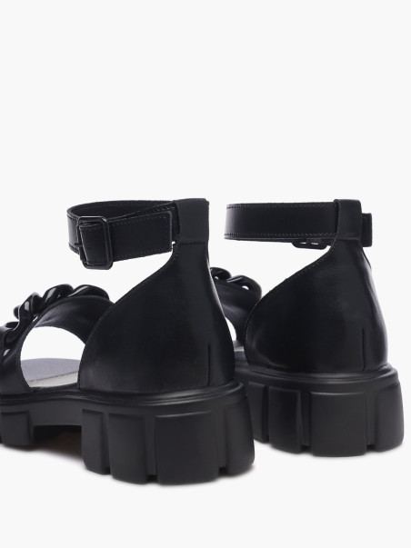 Босоножки Shuzzi 1403000666