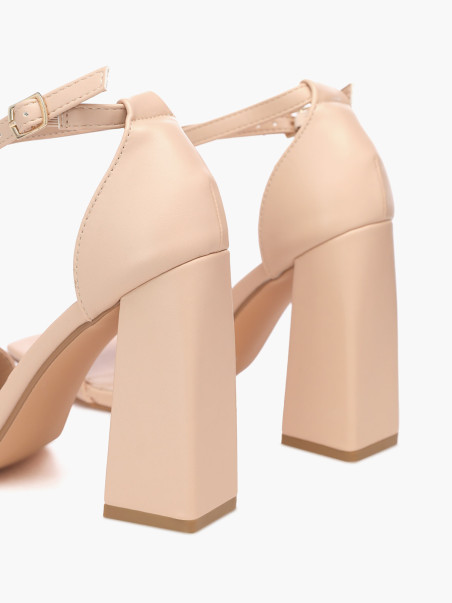 Босоножки LA BOTTINE SOURIANTE  1463000323