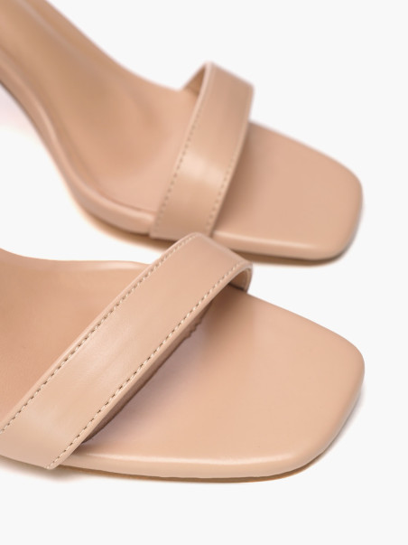 Босоножки LA BOTTINE SOURIANTE  1463000334