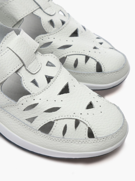 Босоножки LA BOTTINE SOURIANTE  1463000336