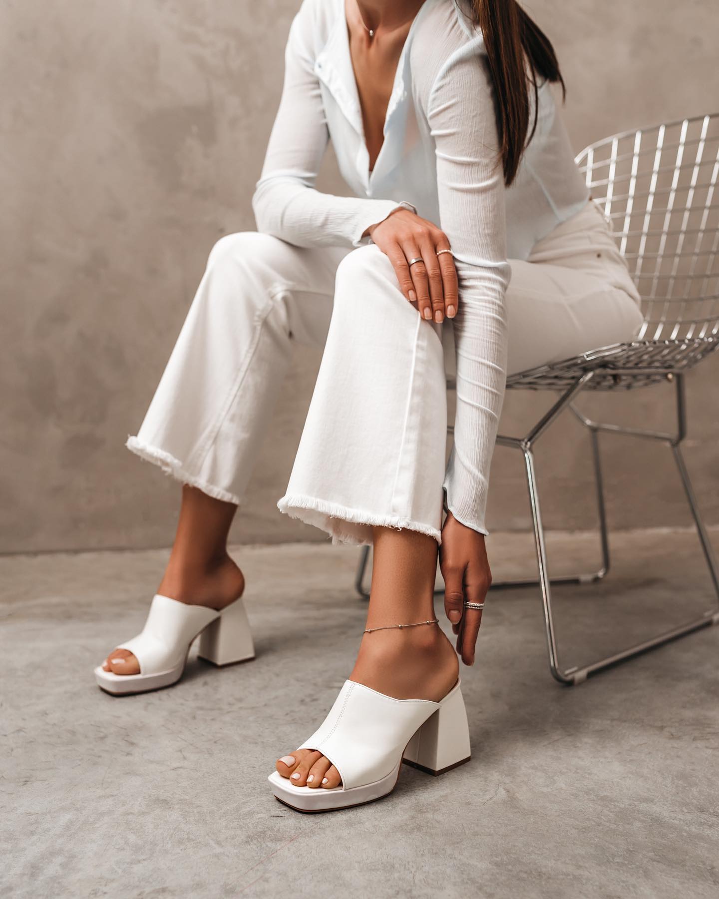 

Сабо Ideal shoes 14656080, Белый