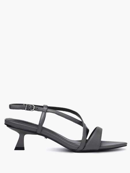 Босоножки O.LIVE naturalle 1605003138