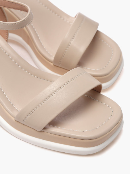 Босоножки Enjoin' 1646000159