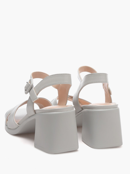 Босоножки Enjoin' 1646001180