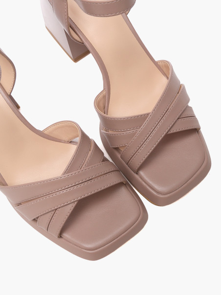 Босоножки Enjoin' 1646001196