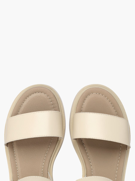 Босоножки O.LIVE naturalle 1646001198