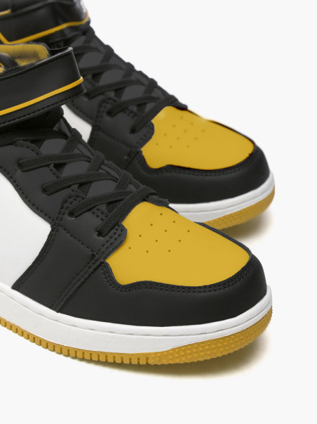 Ботинки Shuzzi 1743000039