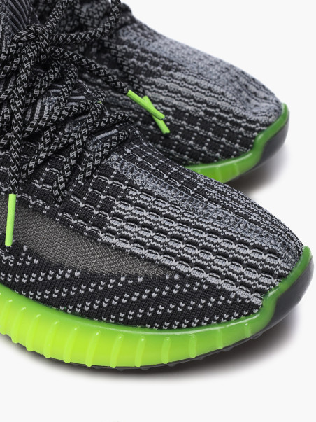 Кроссовки Shuzzi 1743000200