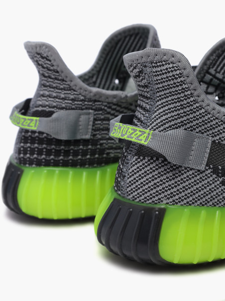 Кроссовки Shuzzi 1743000200