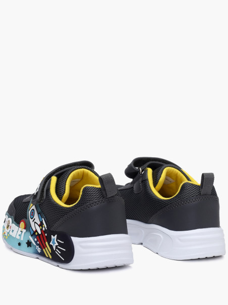 Кроссовки Shuzzi 1769000117