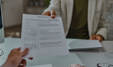 Продавец-консультант (г. Ивацевичи, ул. Ленина, 15)